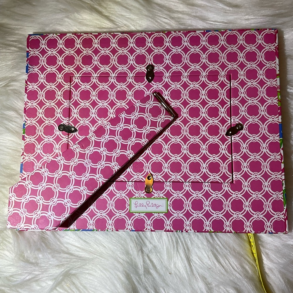 Lilly Pulitzer frame - Picture 4 of 9